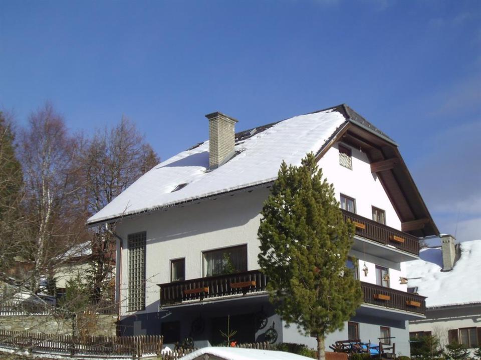 Hausansicht Schitter Stampfl