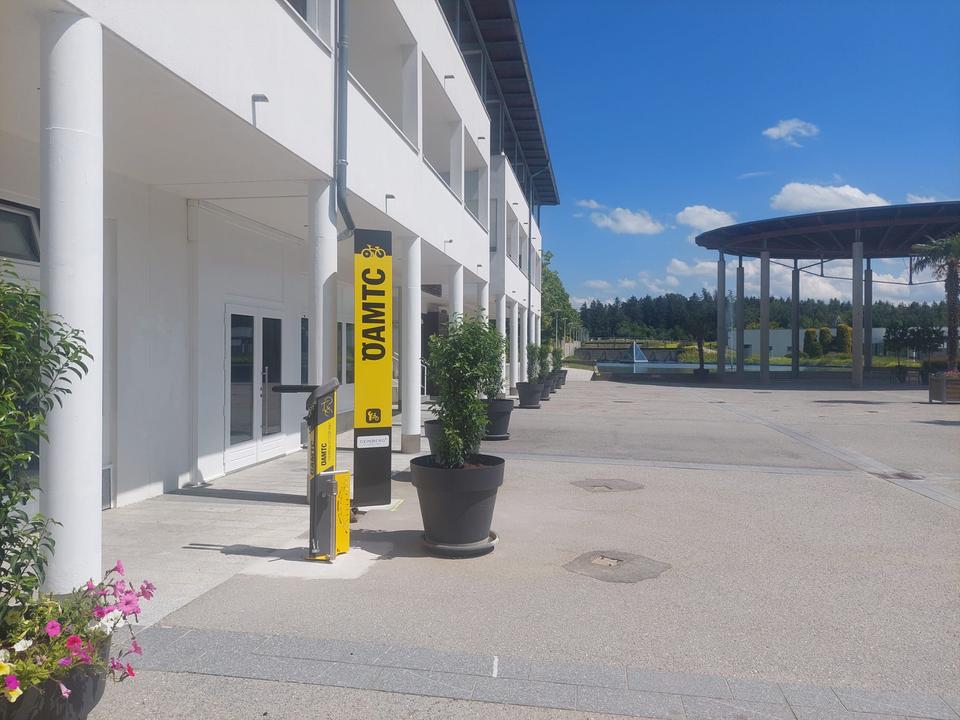 Fahrradstuetzpunkt_Therme-Geinberg