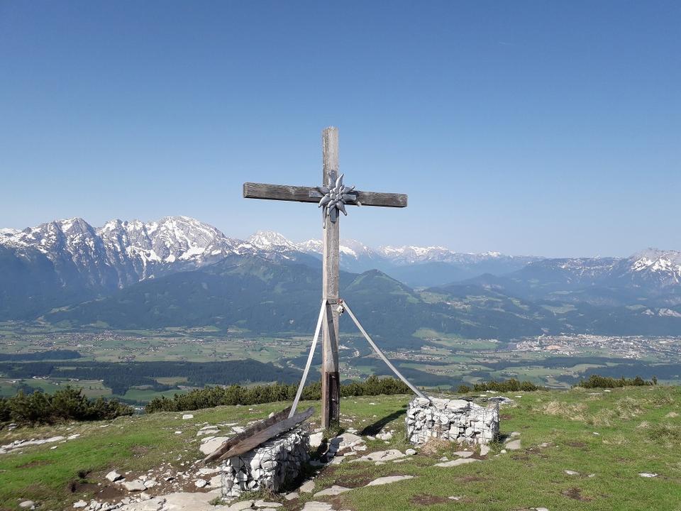 Gipfelkreuz am Schlenken