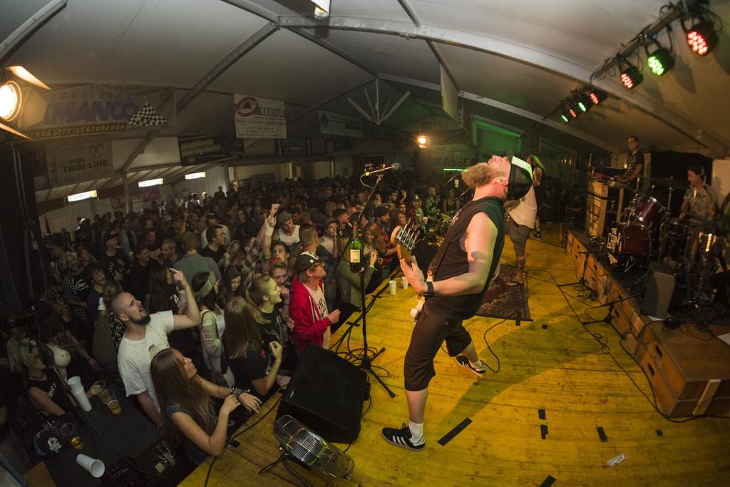 Bierzelt Bash