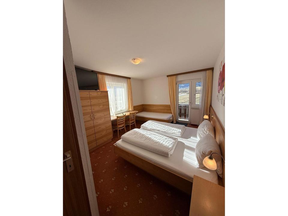 Zimmer 1