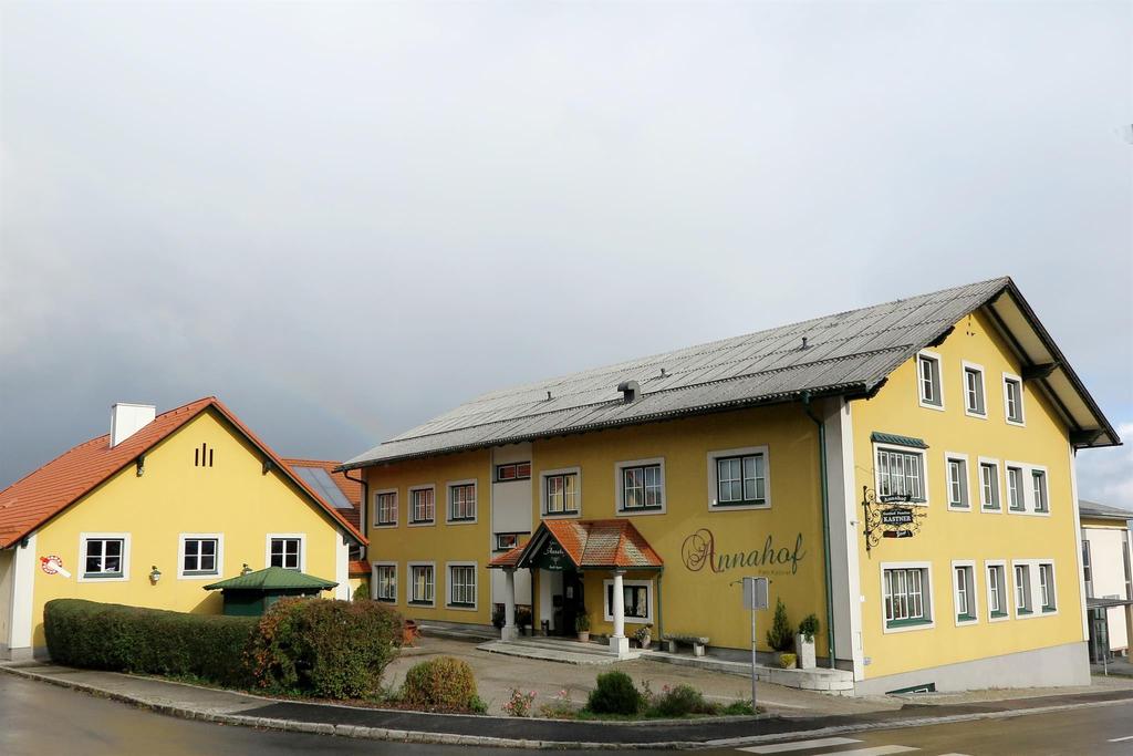 Annahof außen