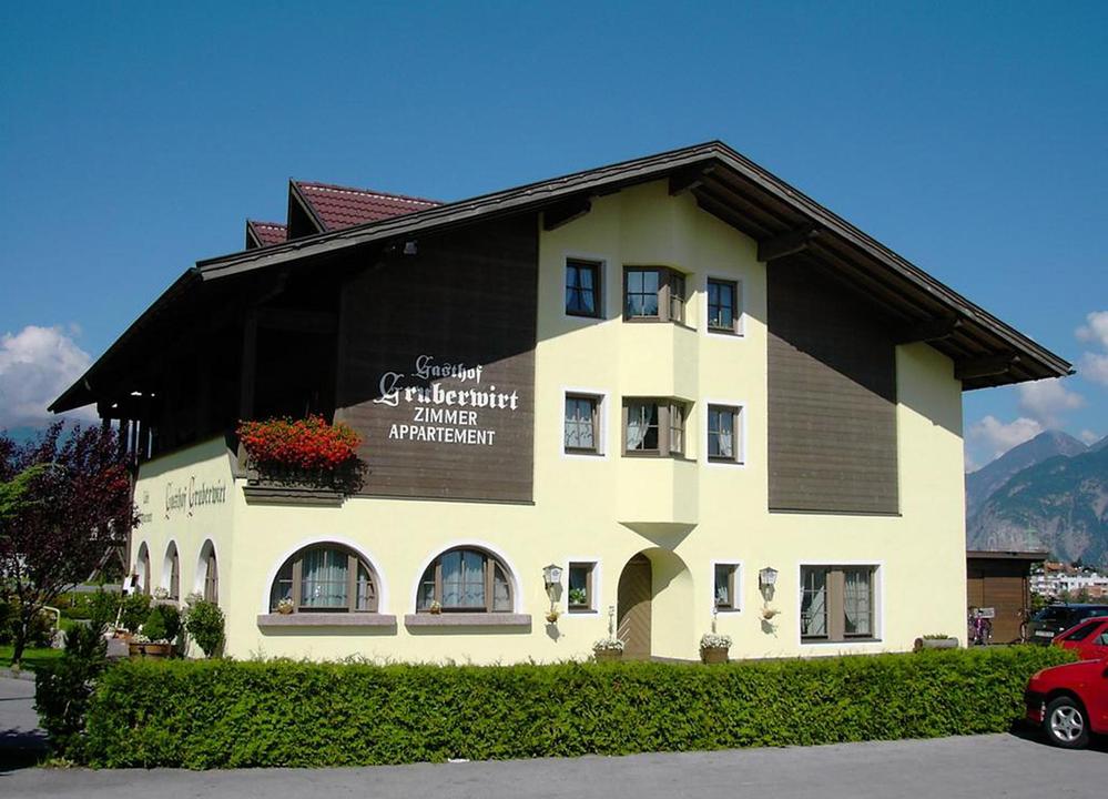 Gruberwirt Sommeransicht