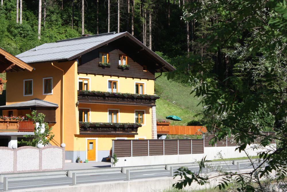 Haus Viehhauser im Sommer