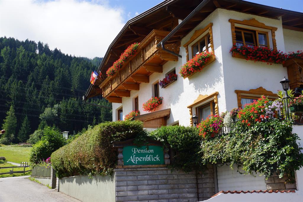 Pension Alpenblick, Aussenansicht 1