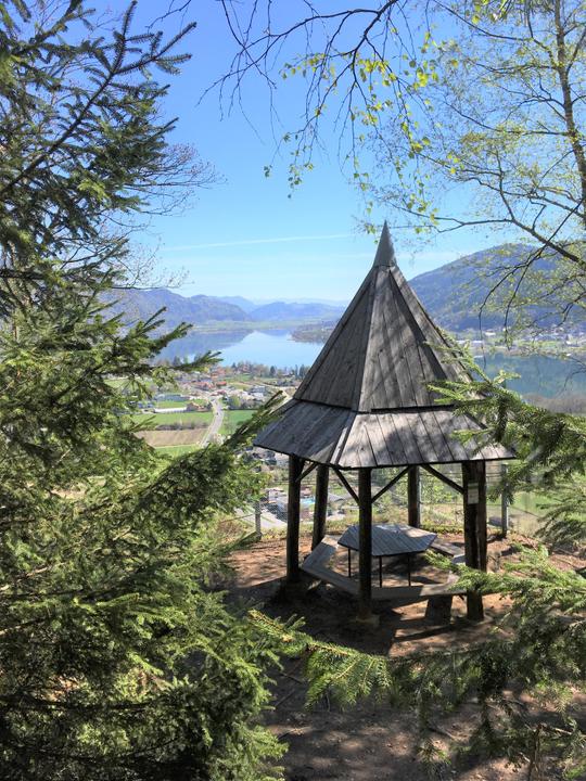 Pavillon Peterlewand