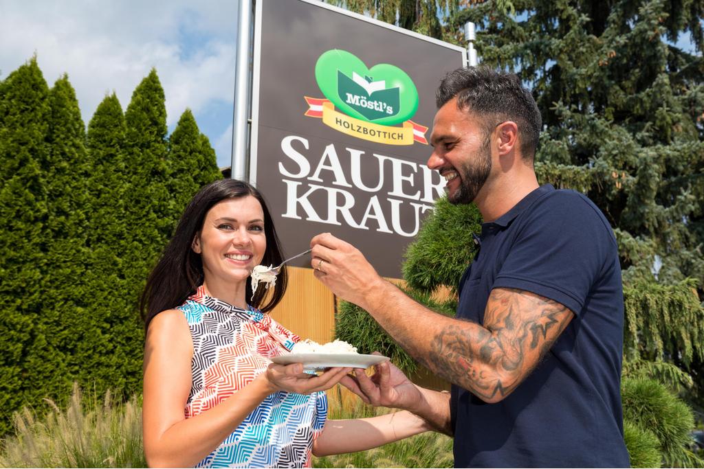 Sauerkrautverkostung im Freien