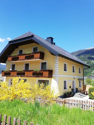 Hausansicht Sommer