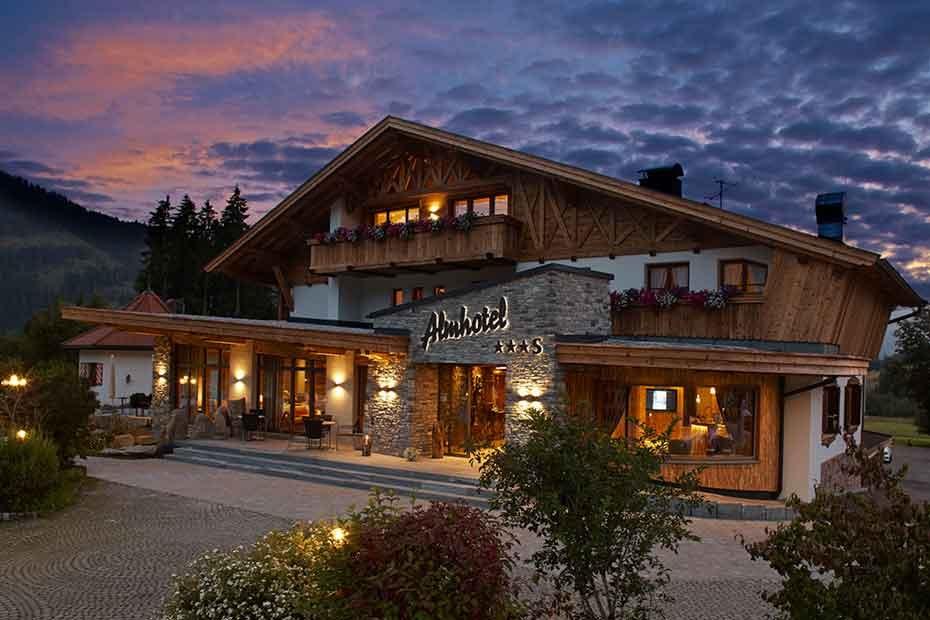 Almhotel Told