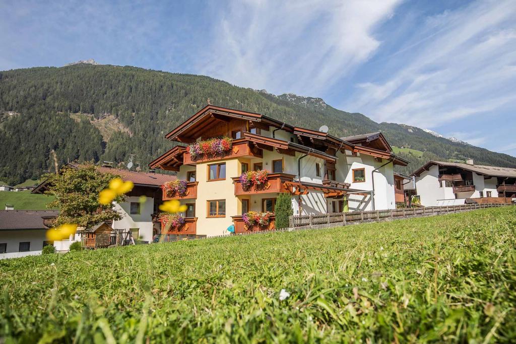 Haus Rosmarie im Sommer