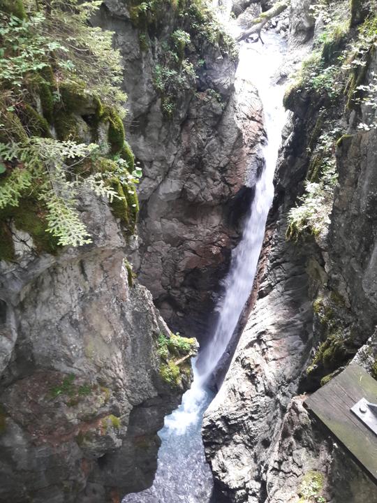 Imposanter Kesselfall