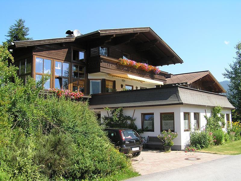 Haus Mooslechner im Sommer