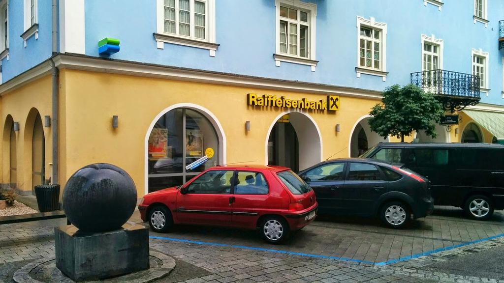 Bankomat Raiffeisenbank St. Wolfgang