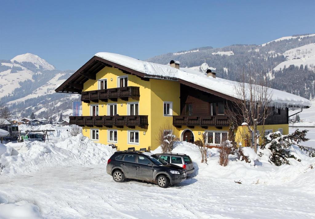 Hausansicht Winter