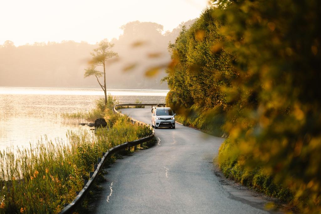 MondseeAutoAbend_OberoesterreichTourismusMoritzAblinger.jpg