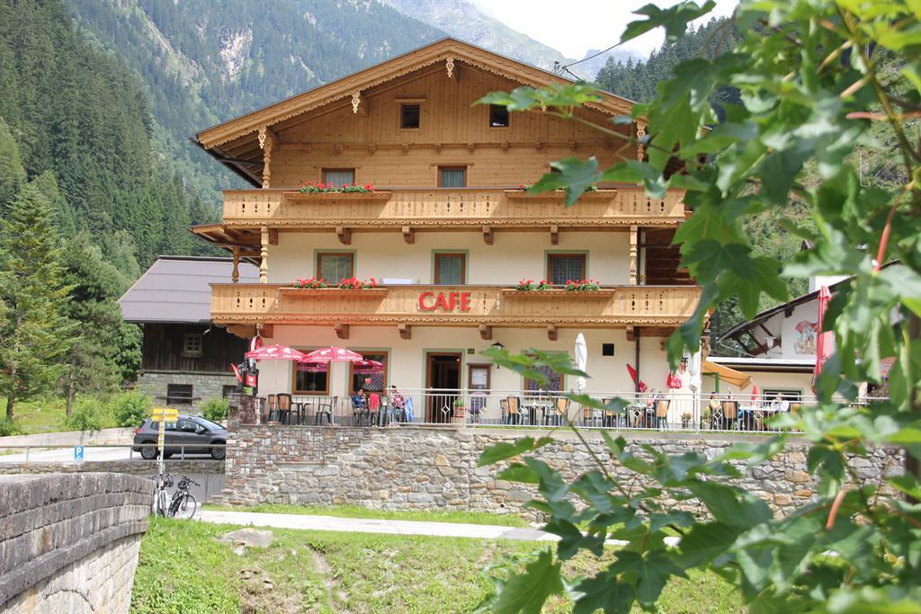 Cafe Alpenland Ginzling - Sommerbild 1