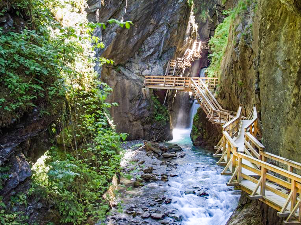 Simgnund Thun Klamm