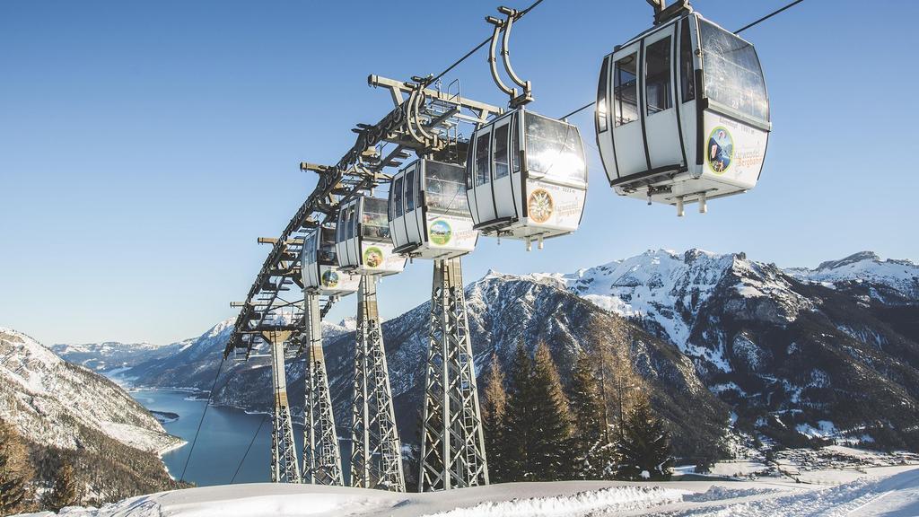 Karwendel-Bergbahn - Bergfahrt zum Zwölferkopf